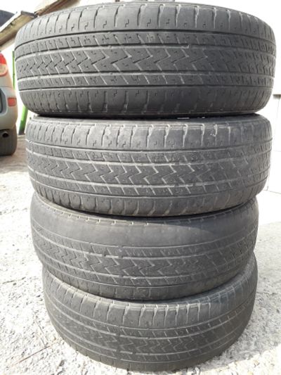 Лот: 14374216. Фото: 1. Шины Bridgestone Dueler H/L R17... Шины