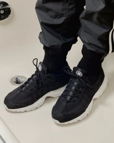 Лот: 14957677. Фото: 1. Кроссовки Nike Air Max 95 Bkack... Кеды, кроссовки, слипоны