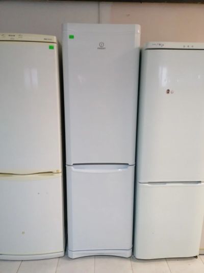 Лот: 15854818. Фото: 1. Холодильник Indesit (2274). Холодильники, морозильные камеры