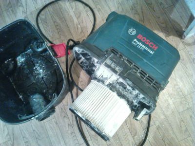 Лот: 8049979. Фото: 1. Пылесос строительный BOSCH GAS... Электроинструмент