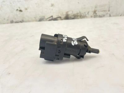 Лот: 25278774. Фото: 1. концевик педали тормоза Ford Focus... Двигатель и элементы двигателя