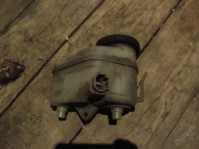 Лот: 2384382. Фото: 1. бачок toyota corolla sprinter... Тормозная система
