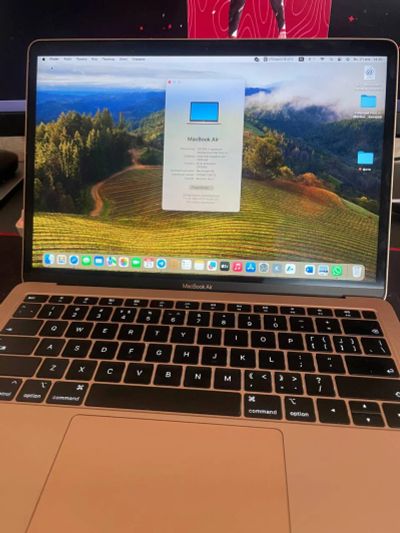 Лот: 21249707. Фото: 1. macbook air 2019 256 gb i5. Ноутбуки