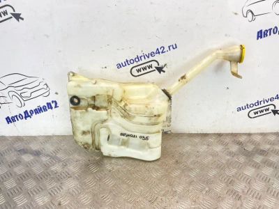 Лот: 25026110. Фото: 1. бачок стеклоомывателя Nissan Qashqai... Двигатель и элементы двигателя