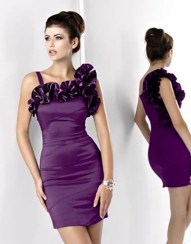 Лот: 3634565. Фото: 1. нарядное платье. Платья