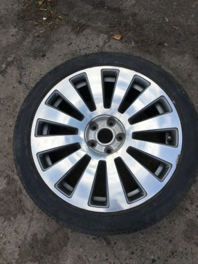 Лот: 25783367. Фото: 1. Колесо Audi a8 d3 2005 r19 255... Шины на дисках