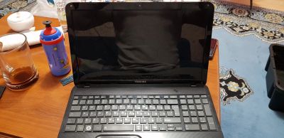 Лот: 12744036. Фото: 1. Ноутбук toshiba satellite l850... Ноутбуки