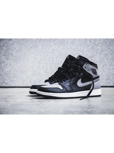 Лот: 16849934. Фото: 1. Кроссовки Nike air jordan 1. Кеды, кроссовки, слипоны