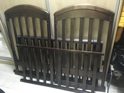 Лот: 12880823. Фото: 1. Детская кровать из массива доставка. Детские кровати и кроватки
