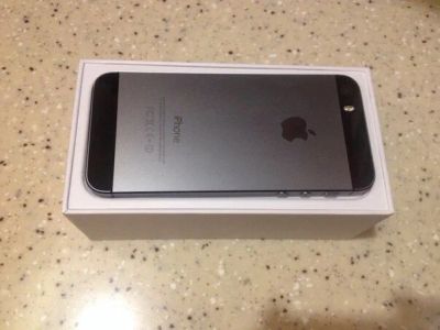 Лот: 4013365. Фото: 1. iPhone 5s Space Grey 16gb. Смартфоны