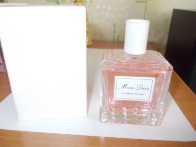 Лот: 13000321. Фото: 1. Miss Dior Blooming Bouquet 2014... Женская парфюмерия