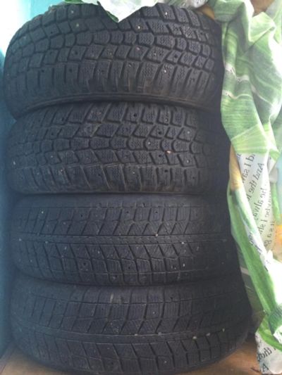 Лот: 9697501. Фото: 1. Зимние шины комплект 175/65 R14... Шины