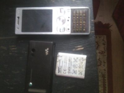 Лот: 4690447. Фото: 1. Sony Ericsson W705. Кнопочные мобильные телефоны