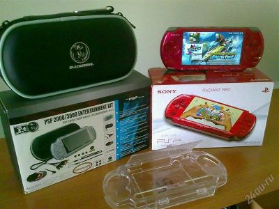 Лот: 2000950. Фото: 1. PSP slim RED 3008, прошита 6.60... Игровые приставки, консоли
