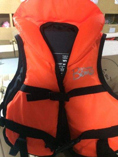 Лот: 11497632. Фото: 1. Спасательный жилет на ребенка... Аксессуары для лодок и катеров