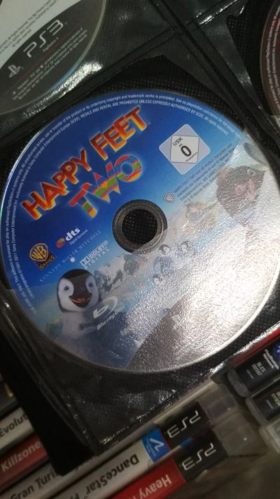 Лот: 17442229. Фото: 1. Happy Feet two лицензионный диск... Игры для консолей