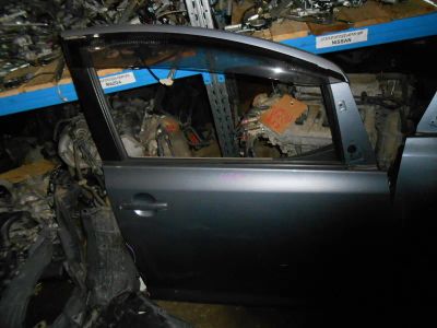Лот: 20896104. Фото: 1. Замок двери Toyota Ractis SCP100... Кузов