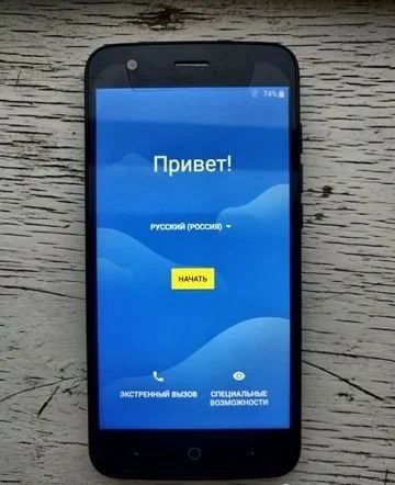 Лот: 16281849. Фото: 1. Телефон Смартфон ZTE blade v8... Смартфоны