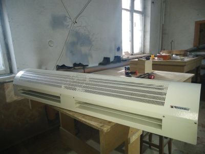 Лот: 18300564. Фото: 1. Тепловая завеса. Обогреватели промышленные, тепловые пушки