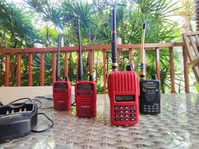 Лот: 20300000. Фото: 1. Рации Vhf , трансдюсер UHF. Рации, радиостанции