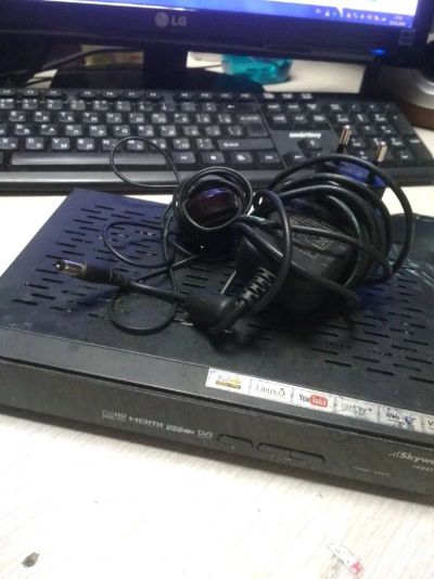 Лот: 15035994. Фото: 1. Спутниковый HDTV ресивер Skyway... Цифровое, спутниковое ТВ