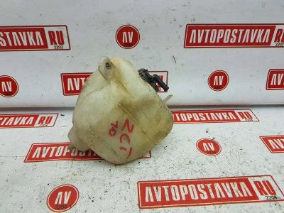 Лот: 20899439. Фото: 1. Бачок расширительный Toyota Opa... Двигатель и элементы двигателя