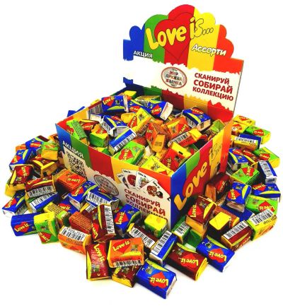 Лот: 4224730. Фото: 1. Целый блок жвачки (100шт) love... Жевательная резинка