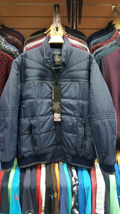 Лот: 10262483. Фото: 1. Продам куртку на резинке. Верхняя одежда