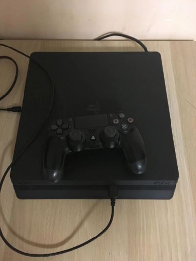 Лот: 11187032. Фото: 1. Sony PlayStation 4. Игровые приставки, консоли