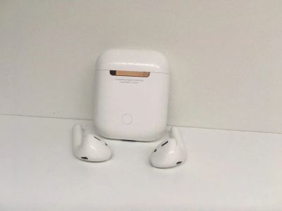 Лот: 15606104. Фото: 1. Наушники AirPods 2 поколения. Наушники, гарнитуры