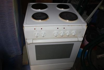Лот: 3290204. Фото: 1. продам электроплиту. Плиты, духовые шкафы, варочные поверхности