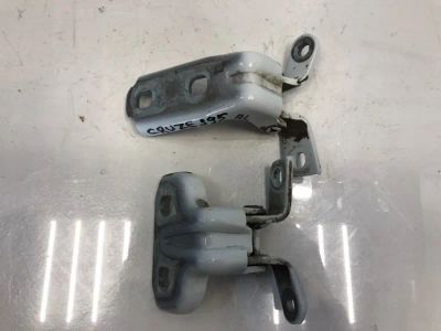 Лот: 21707031. Фото: 1. кронштейн двери Chevrolet Cruze... Кузов