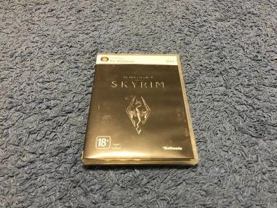 Лот: 17443633. Фото: 1. Skyrim. Подарочное издание. PC... Игры для ПК