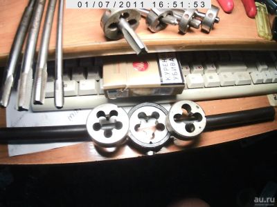 Лот: 9782928. Фото: 1. Плашка 1/2" + М16 + м18. Ручной инструмент