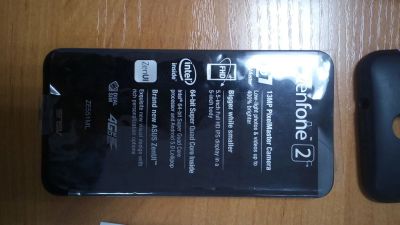Лот: 10867842. Фото: 1. Asus ZenFone 2 ZE551ML 16gb. Смартфоны