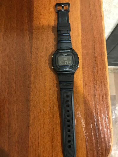 Лот: 25651171. Фото: 1. Наручные часы casio. Оригинальные наручные часы