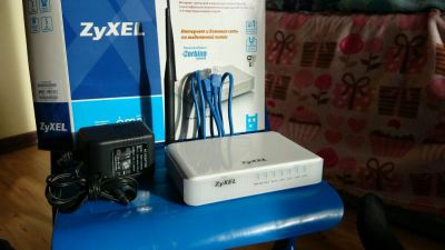 Лот: 3741652. Фото: 1. Роутер Zyxel P-330W EE. Маршрутизаторы (роутеры)