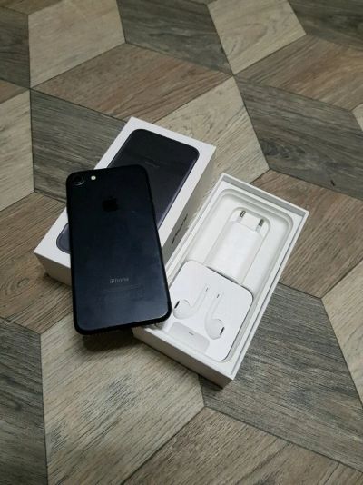 Лот: 11923792. Фото: 1. Iphone 7 128gb. Смартфоны
