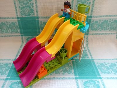 Лот: 25521149. Фото: 1. LEGO игрушки типа "Горка + Буфет... Конструкторы