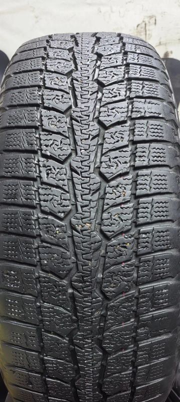 Лот: 25273149. Фото: 1. 205/60R16 92H Toyo Observe GSI-6... Шины