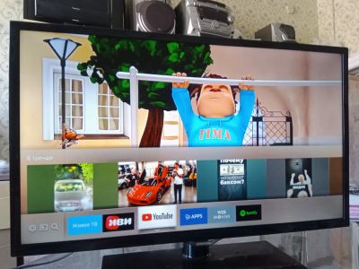 Лот: 25623891. Фото: 1. Samsung 32" Smart FullHD. Телевизоры
