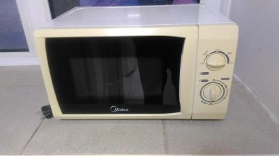 Лот: 8524148. Фото: 1. СВЧ Midea. Микроволновки, мини-печи