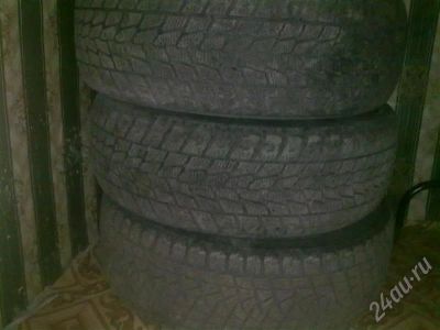 Лот: 583448. Фото: 1. Продам 3 шины б\у 225/60/17. Шины