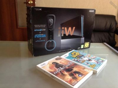 Лот: 4211841. Фото: 1. Продам игровую приставку Wii. Игровые приставки, консоли