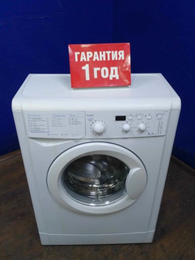 Лот: 14064229. Фото: 1. Стиральная машина indesit iwud... Стиральные машины