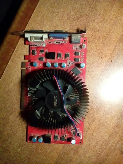 Лот: 9005083. Фото: 1. Видеокарта GeForce 9600 gt исправна. Видеокарты