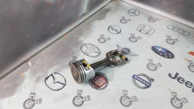 Лот: 23584419. Фото: 1. Шатун Nissan Presea GA15DS 1210053Y00... Двигатель и элементы двигателя