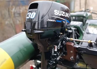 Лот: 25650233. Фото: 1. 2х-тактный лодочный мотор SUZUKI... Лодочные моторы