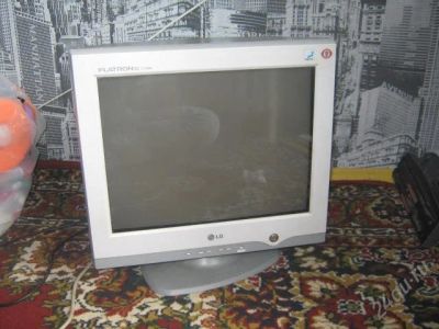 Лот: 1119038. Фото: 1. монитор. ЭЛТ-мониторы