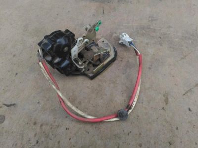 Лот: 9587173. Фото: 1. Замок левой задней двери Toyota... Салон